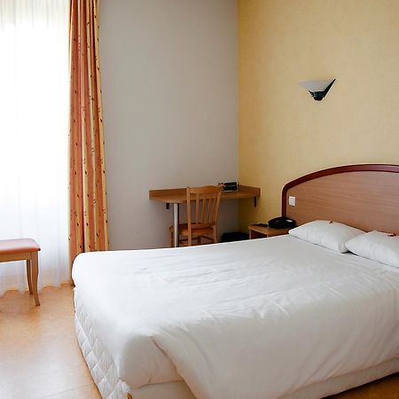 Logis Hotel Du Commerce Вольвик Экстерьер фото
